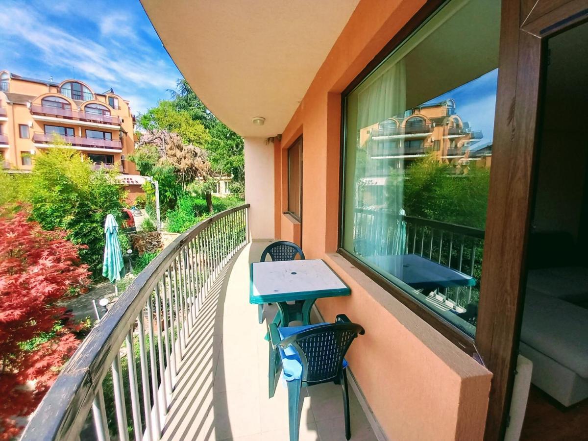 Beach Apartment Rose Golden Sands Exterior photo